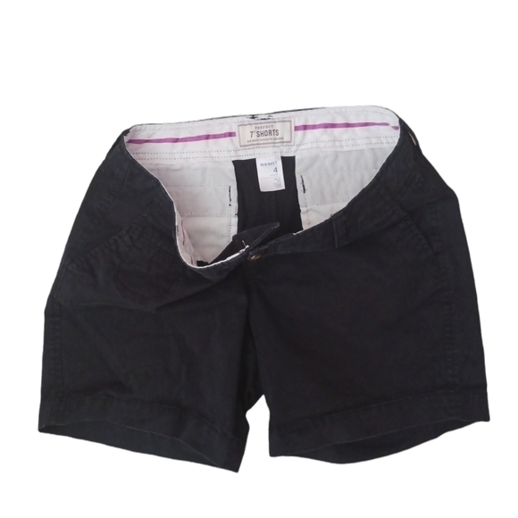 Old Navy 7" Shorts - Picture 3 of 4